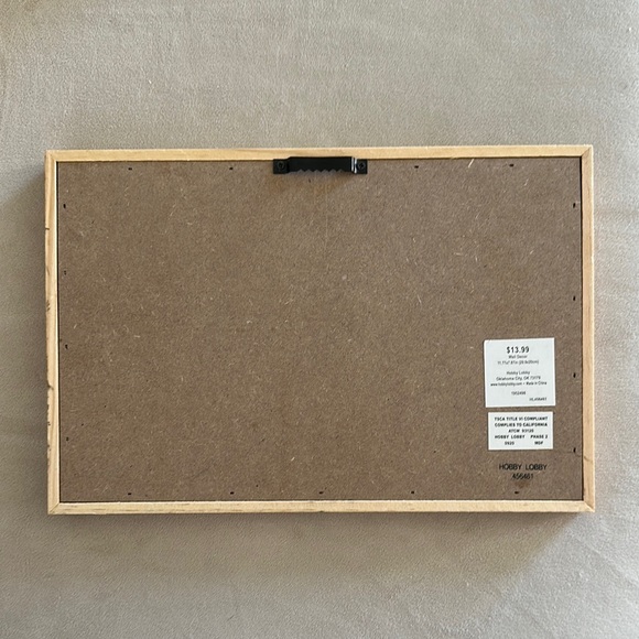 Hobby Lobby Gray and White Welcome Letter Board - Picture 4 of 4